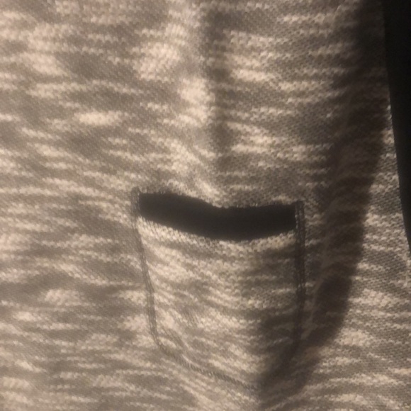 Tunic - Picture 2 of 4